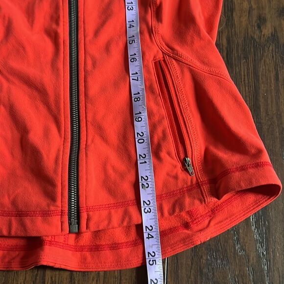 Lululemon Women's Forme Jacket *Brushed Love Red / Deep Coal Size 8 Stretch GUC - Picture 10 of 11